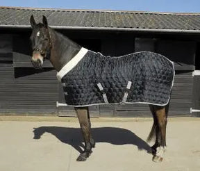 Rhinegold Detroit Hexagon Stable Quilt - Birdham Animal Feeds